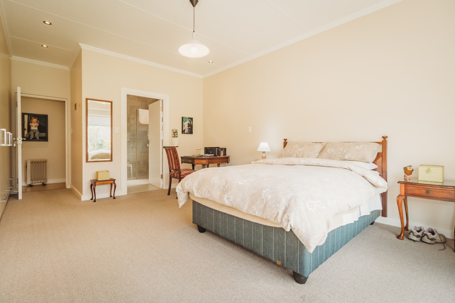 3 Bedroom Property for Sale in Earls Court Lifestyle Estate Western Cape